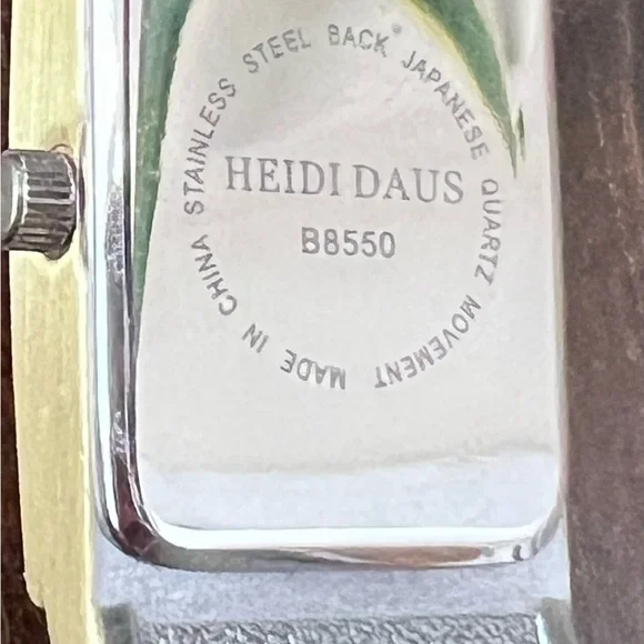 Heidi Daus Vintage “Pavé Crystal Bangle” watch bracelet EUC size S/M interior 8”